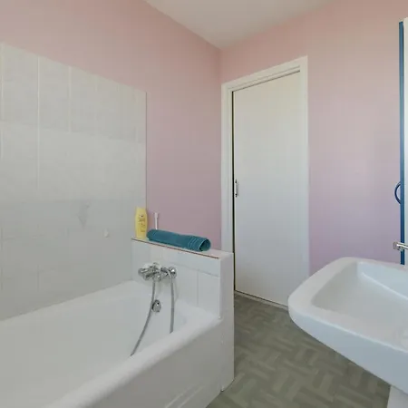 L'alenconnais - 900m Centre - 450m Gare *